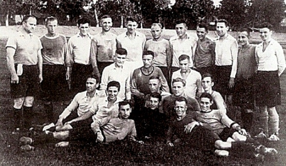 Общая фотография команды Дзержинец Харьков. 1946 год
